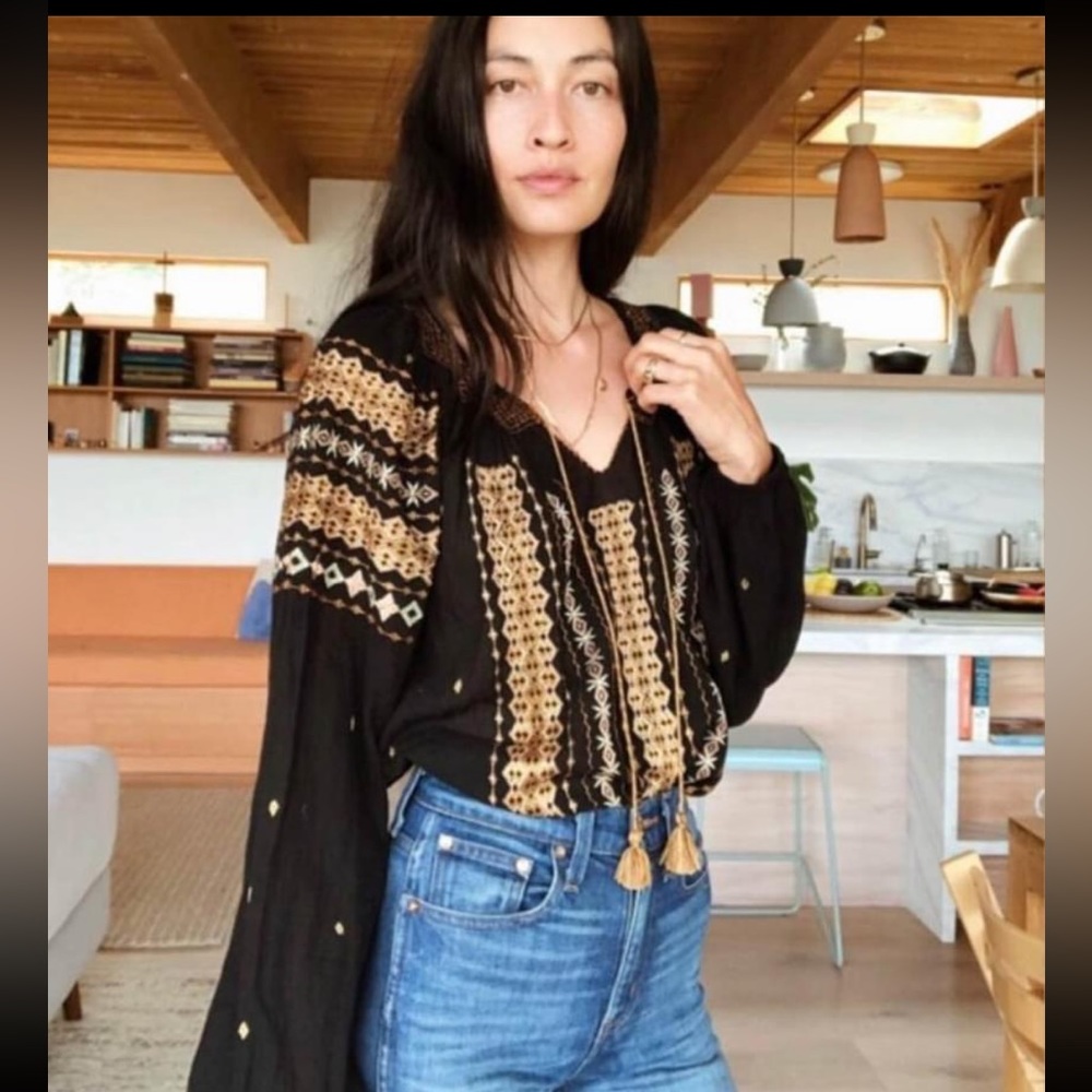 Doen— Wylie Embroidered Top (from one of doens earliest collections)